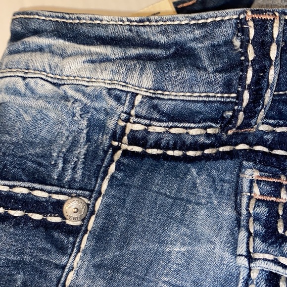 Miss Me Easy Shorts Size 26 Distressed Denim Blue Jean Shorts - Picture 11 of 12